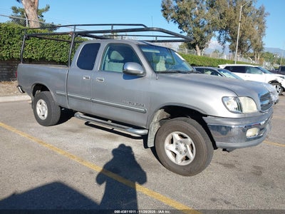 TOYOTA TUNDRA 2002