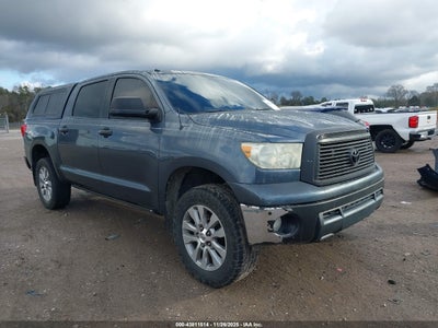 TOYOTA TUNDRA 2010