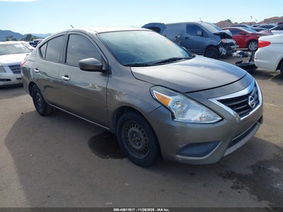 NISSAN VERSA 2015