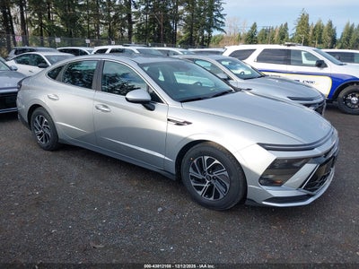 HYUNDAI SONATA HYBRID 2026