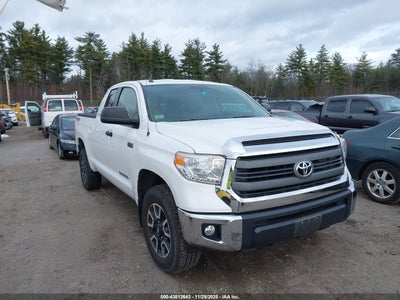 TOYOTA TUNDRA 2015