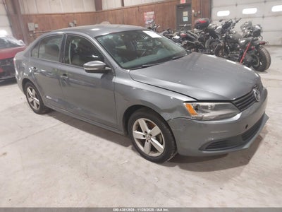 VOLKSWAGEN JETTA 2012