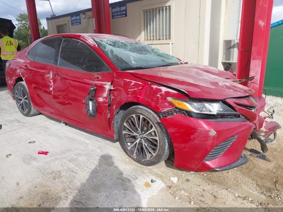 TOYOTA CAMRY 2020