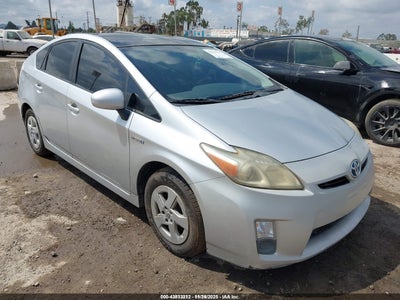 TOYOTA PRIUS 2010