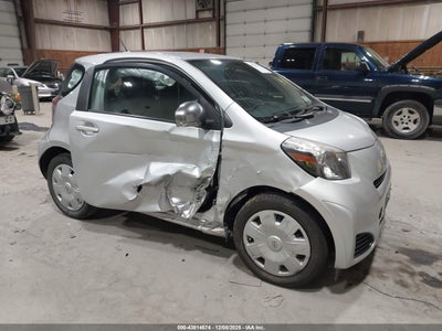 SCION IQ 2012
