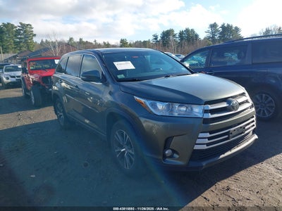 TOYOTA HIGHLANDER 2018