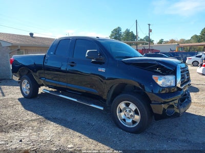 TOYOTA TUNDRA 2013