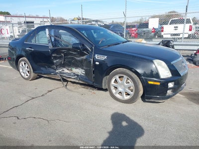 CADILLAC STS 2011