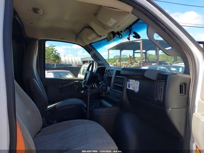 CHEVROLET EXPRESS 2500 2017
