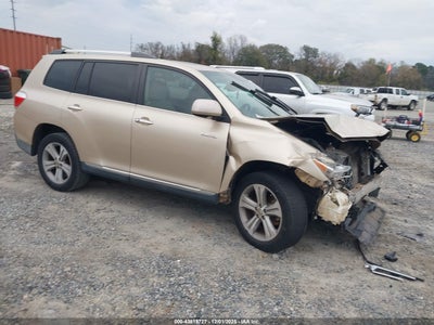TOYOTA HIGHLANDER 2011