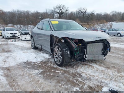 GENESIS GV60 2025