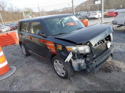 SCION XB 2012