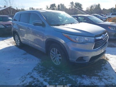 TOYOTA HIGHLANDER 2015