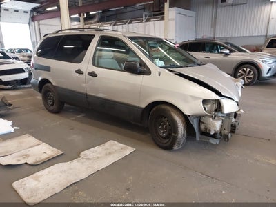 TOYOTA SIENNA 2001