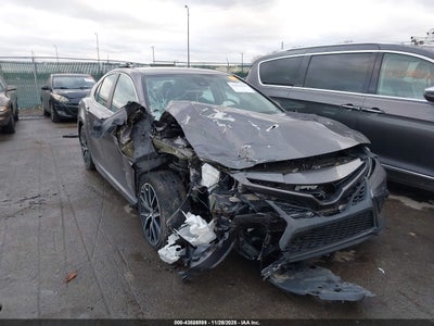 TOYOTA CAMRY 2022