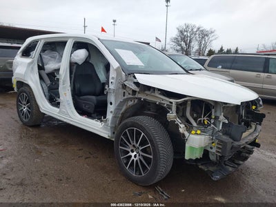TOYOTA HIGHLANDER 2018