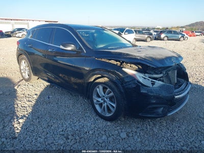 INFINITI QX30 2018