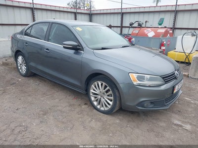 VOLKSWAGEN JETTA 2013
