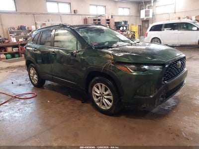 TOYOTA COROLLA CROSS 2024