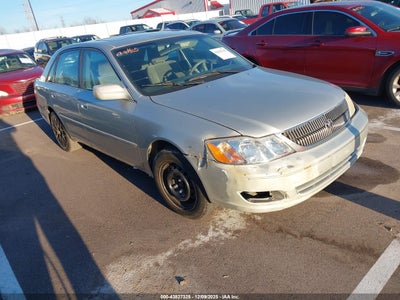 TOYOTA AVALON 2001