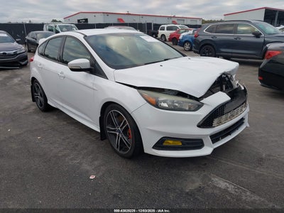 FORD FOCUS ST 2017