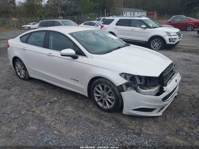 FORD FUSION HYBRID 2017