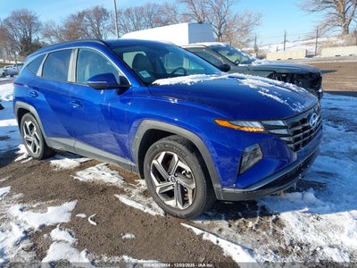 HYUNDAI TUCSON 2023
