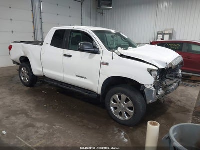 TOYOTA TUNDRA 2008