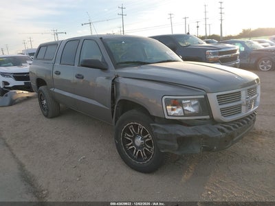 RAM DAKOTA 2011