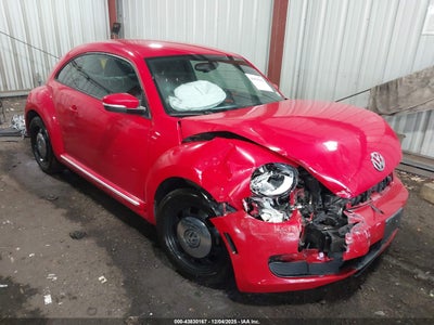VOLKSWAGEN BEETLE 2016