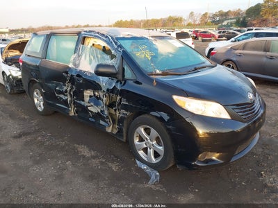 TOYOTA SIENNA 2014
