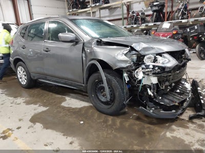 NISSAN ROGUE 2018