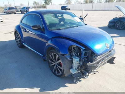 VOLKSWAGEN BEETLE 2014