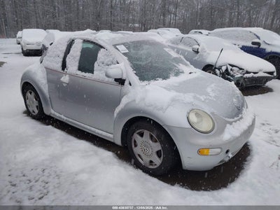 VOLKSWAGEN NEW BEETLE 2000