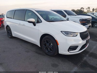 CHRYSLER PACIFICA HYBRID 2023