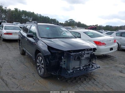 SUBARU OUTBACK 2025