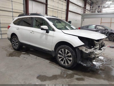 SUBARU OUTBACK 2015