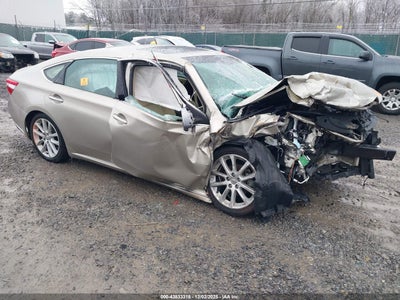 TOYOTA AVALON 2014