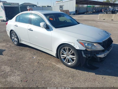 HYUNDAI GENESIS 2013