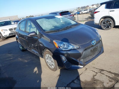 TOYOTA PRIUS C 2016