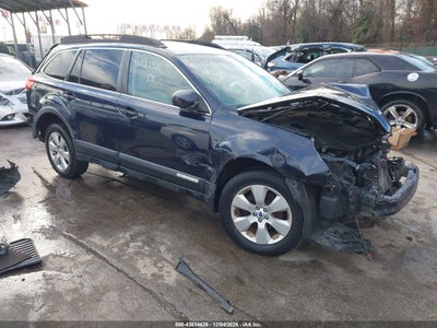 SUBARU OUTBACK 2012
