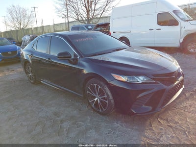 TOYOTA CAMRY 2018