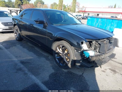 CHRYSLER 300 2022