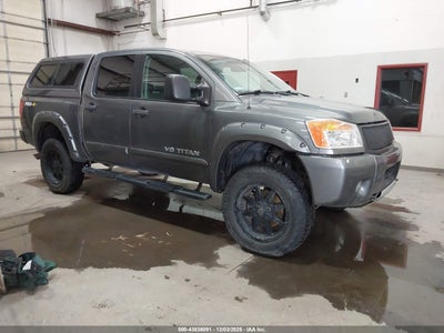 NISSAN TITAN 2014