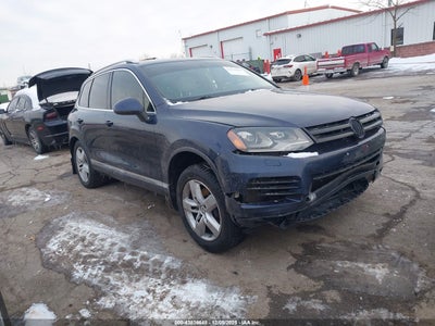 VOLKSWAGEN TOUAREG 2012