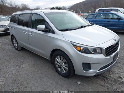 KIA SEDONA 2016