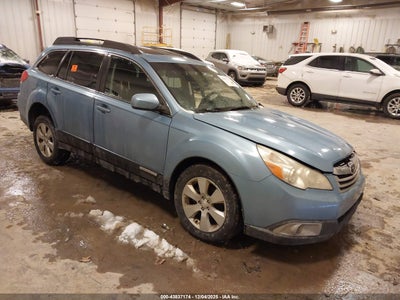 SUBARU OUTBACK 2011
