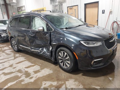 CHRYSLER PACIFICA HYBRID 2021