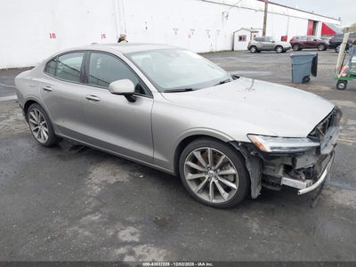 VOLVO S60 2021