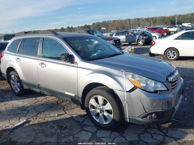 SUBARU OUTBACK 2011